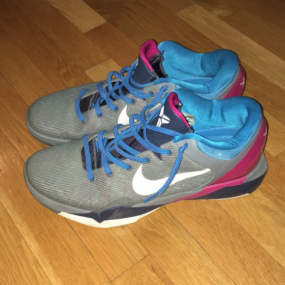 Rare Men’s Nike Grey Kobe VII Fireberry size 13 - Picture 2 of 4